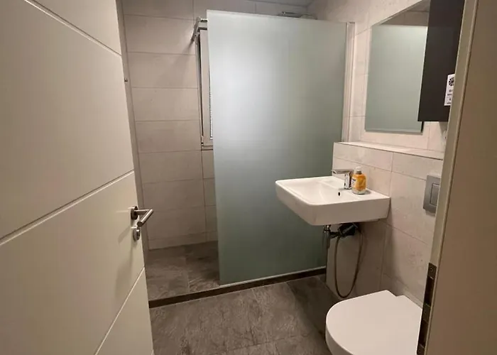 Einzelzimmer Für Bis Zu 2 Personen - 4 Og